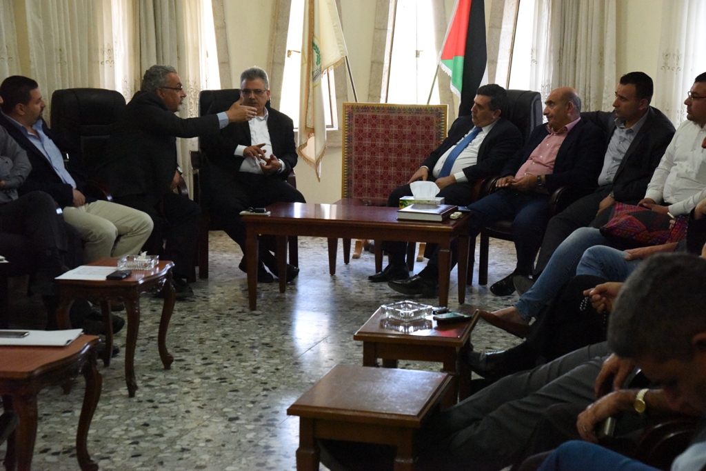  رئيس بلدية بيت لحم يبحث مع الوزير غنيم مشروع تطوير شبكة المياه