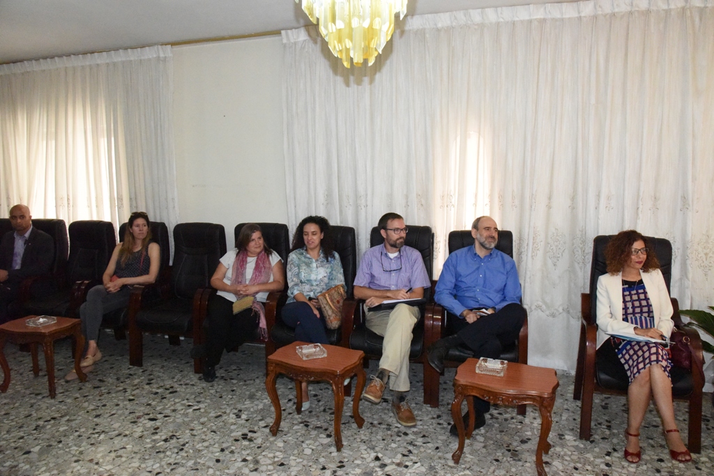 رئيس بلدية بيت لحم يستقبل مساعدة مدير مكتب الشرق الأوسط في الوكالة الأمريكية والقنصل الأمريكي العام في القدس