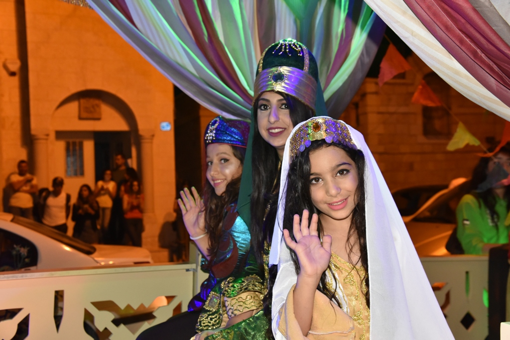 قافلة رمضان تجوب شوارع بيت لحم وتنشر الفرح في شهر الخير 