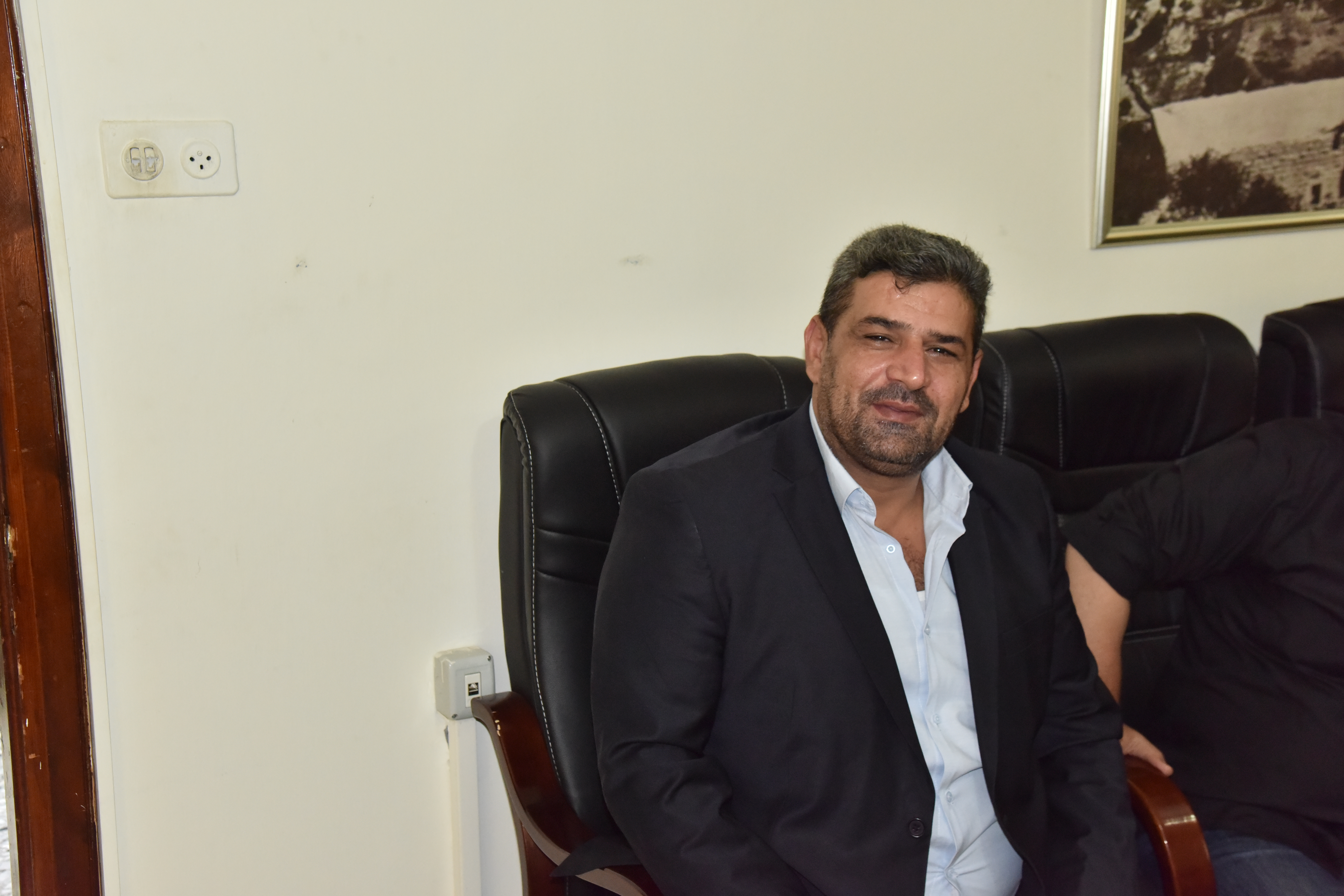 رئيس وأعضاء مجلس بلدية بيت لحم يتبادلون التهاني مع مواطني مدينة بيت لحم والضيوف بمناسبة عيد الفطر السعيد