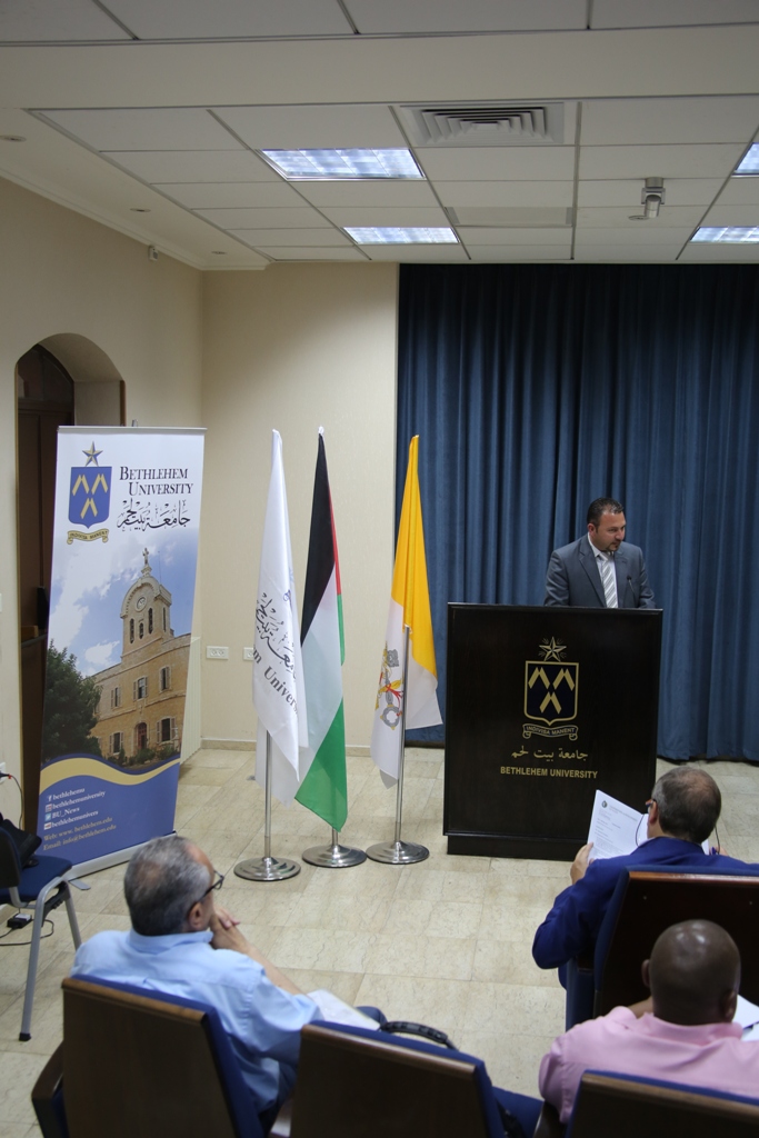 نائب رئيس البلدية يشارك في افتتاح الدورة الصيفية الخاصة بالتنمية والثقافات  في جامعة بيت لحم ويستقبل مدير شبكة التعاون والتنمية وعميد كلية إدارة الأعمال 