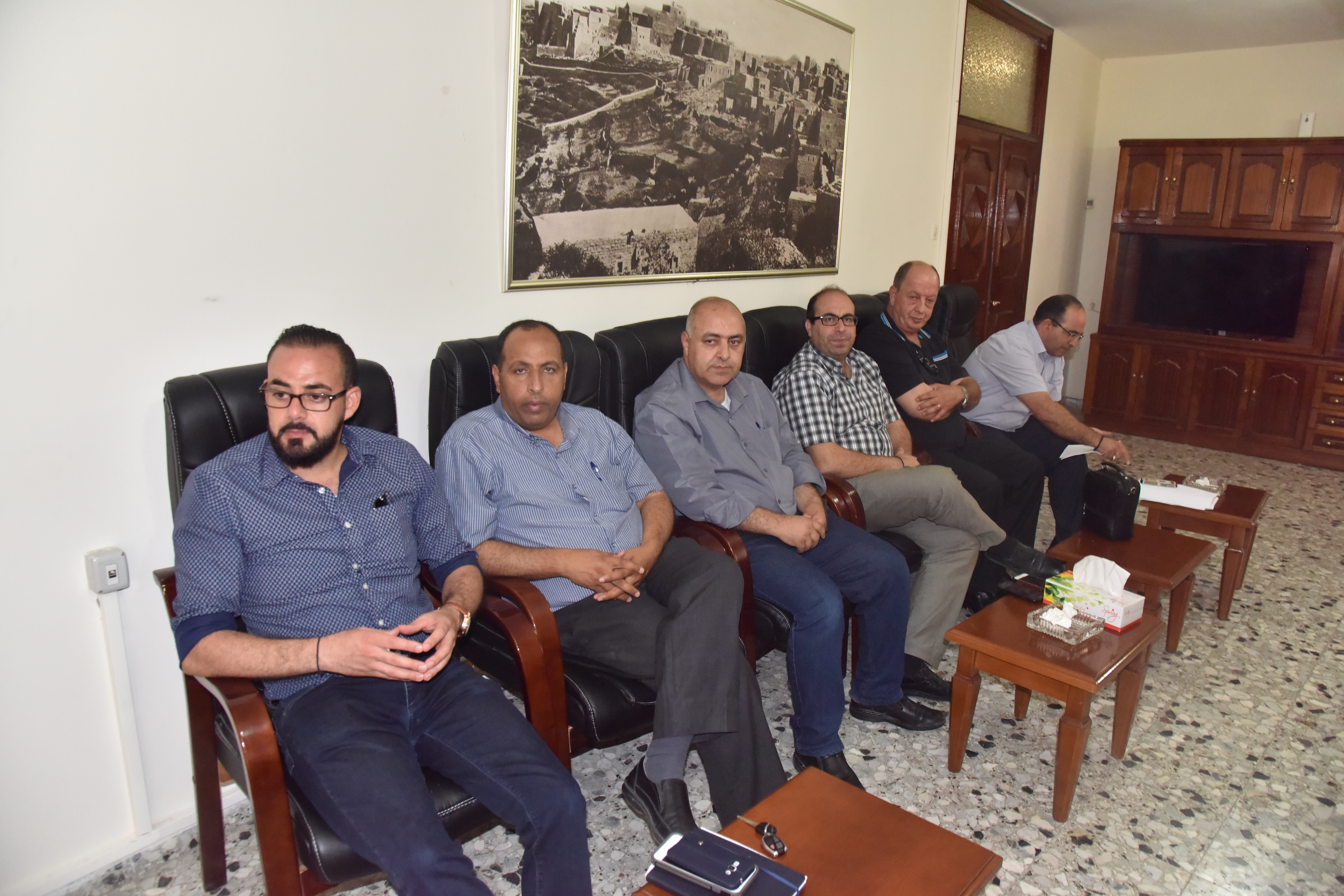 سلمان يلتقي عددا من الوفود ومقاطعة هينو توجه دعوة له للمشاركة في إحتفالات الميلاد في بلجيكا وللإحتفال  بمرور 5 أعوام على توقيع التوأمة مع تورني 