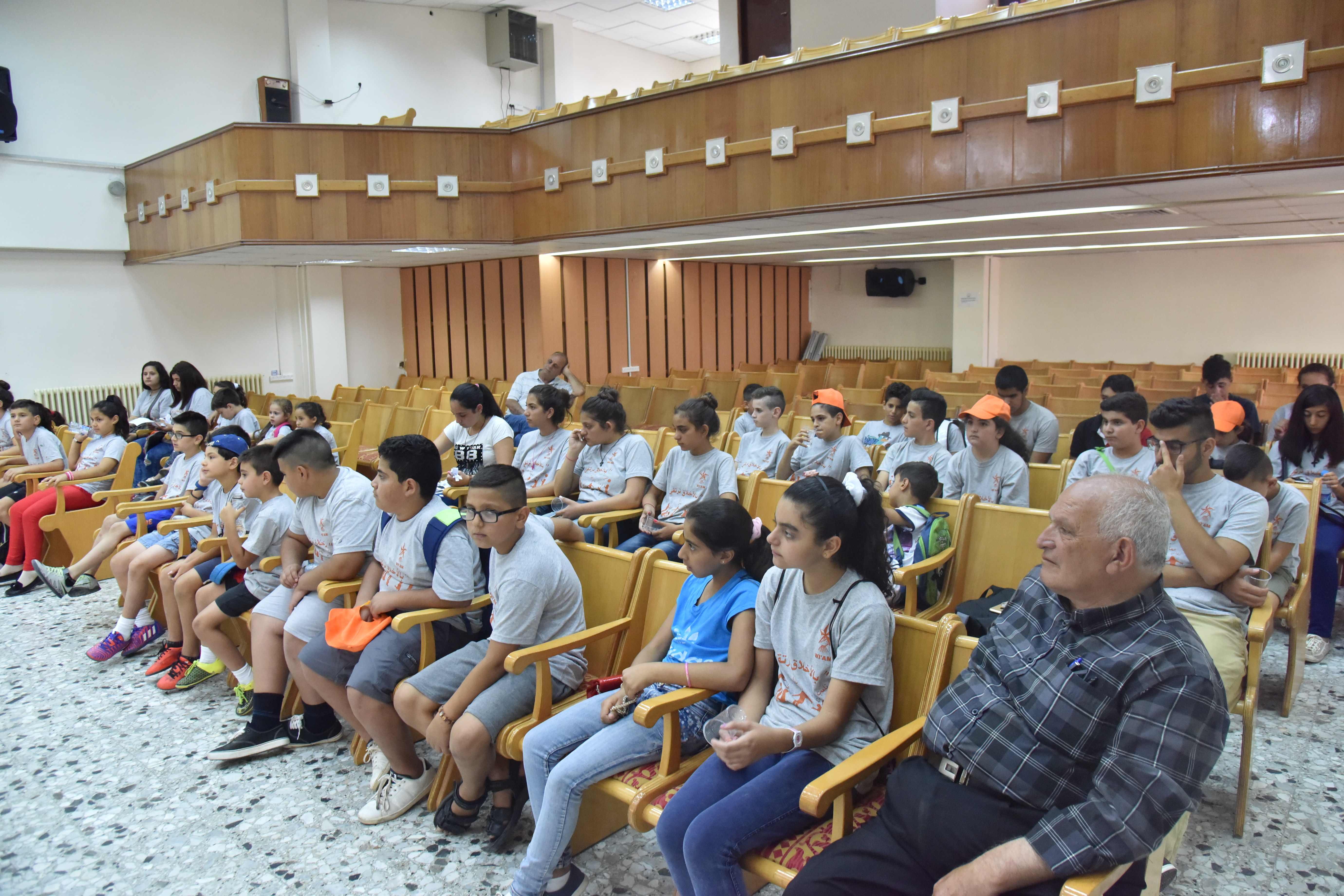 كنز المعلومات مسابقة للتعرف على شارع النجمة بتنظيم من مركز الإستعلامات السياحي التابع لبلدية بيت لحم ومركز حفظ التراث الثقافي