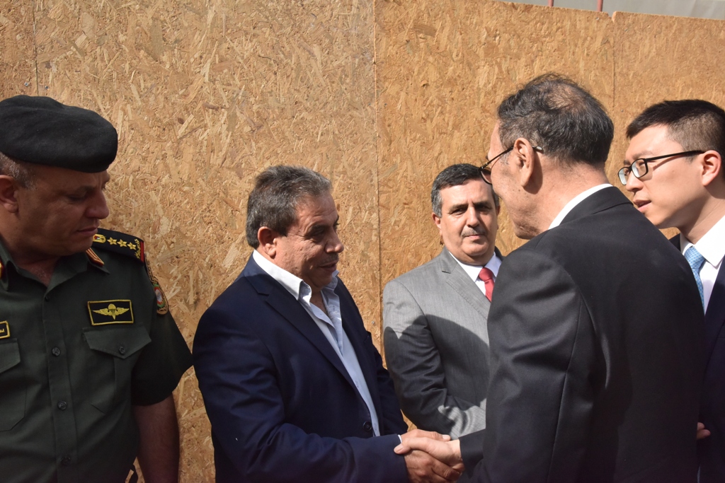 سلمان يشارك في إستقبال نائب رئيس البرلمان الصيني ويرافقه في جولته إلى كنيسة المهد ويستقبل وفدا برلمانيا مكسيكيا في دار البلدية