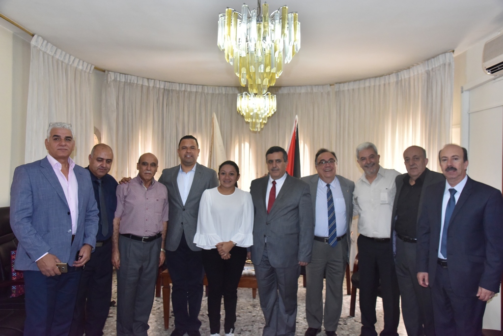 سلمان يشارك في إستقبال نائب رئيس البرلمان الصيني ويرافقه في جولته إلى كنيسة المهد ويستقبل وفدا برلمانيا مكسيكيا في دار البلدية