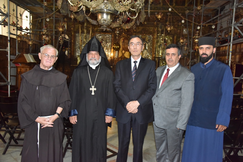 سلمان يشارك في إستقبال نائب رئيس البرلمان الصيني ويرافقه في جولته إلى كنيسة المهد ويستقبل وفدا برلمانيا مكسيكيا في دار البلدية