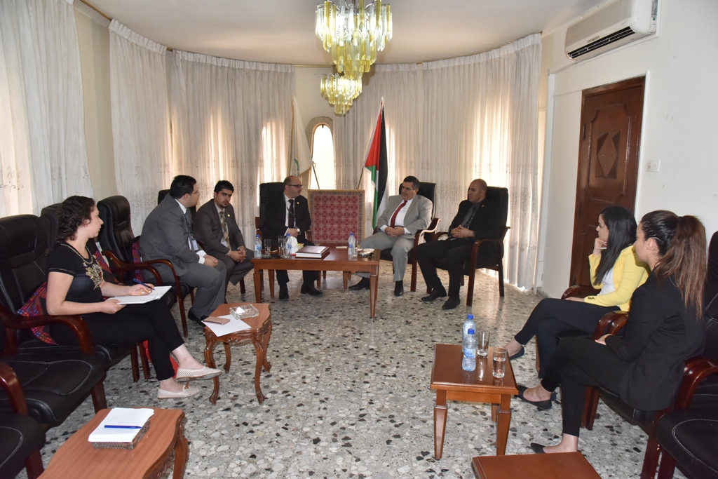 رئيس بلدية بيت لحم يستقبل وفد بنك القدس