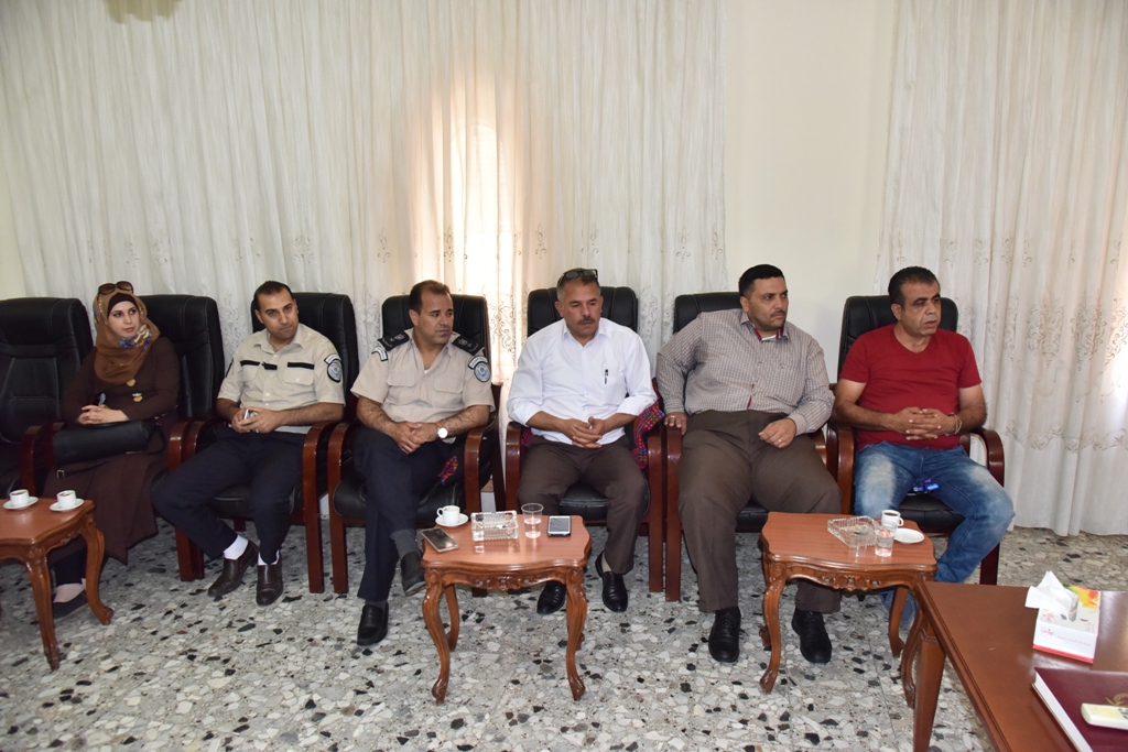  رئيس وأعضاء مجلس بلدية  بيت لحم يستقبلون وفد مديرية الإقتصاد الوطني والضابطة الجمركية 