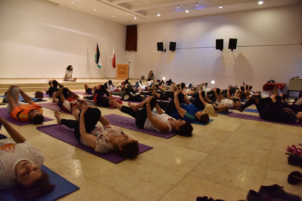 فعالية لليوغا في مركز السلام  تحت رعاية بلدية بيت لحم ومكتب ممثلية مالطا وبالتعاون مع مركز بيت الشمس  