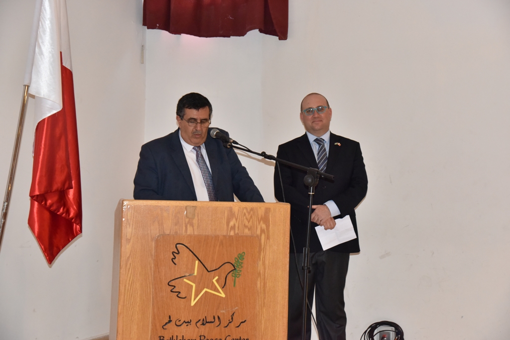 فعالية لليوغا في مركز السلام  تحت رعاية بلدية بيت لحم ومكتب ممثلية مالطا وبالتعاون مع مركز بيت الشمس  