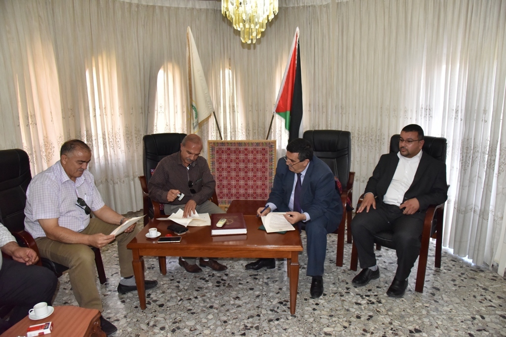 التوقيع على إتفاقية لإنشاء وإدارة وتشغيل حديقة عامة على ما تبقى من قطعة أرض بطريركية الأرمن الأرثوذكس في بيت لحم  