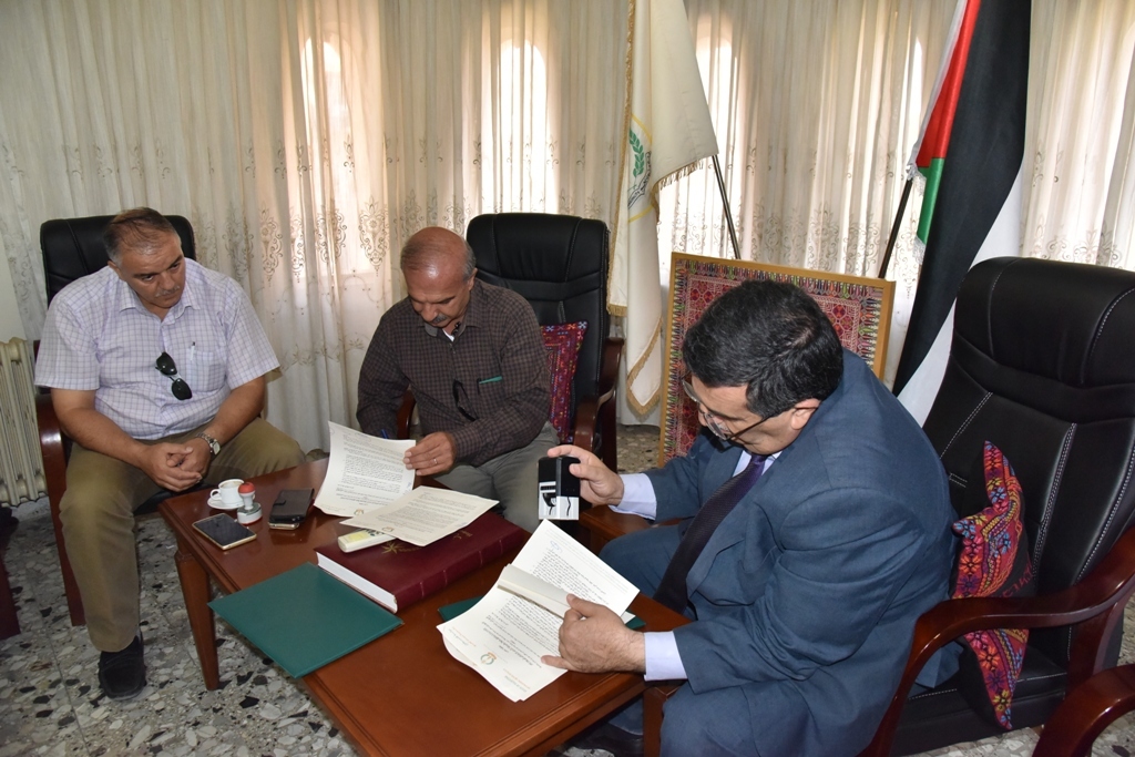 التوقيع على إتفاقية لإنشاء وإدارة وتشغيل حديقة عامة على ما تبقى من قطعة أرض بطريركية الأرمن الأرثوذكس في بيت لحم  