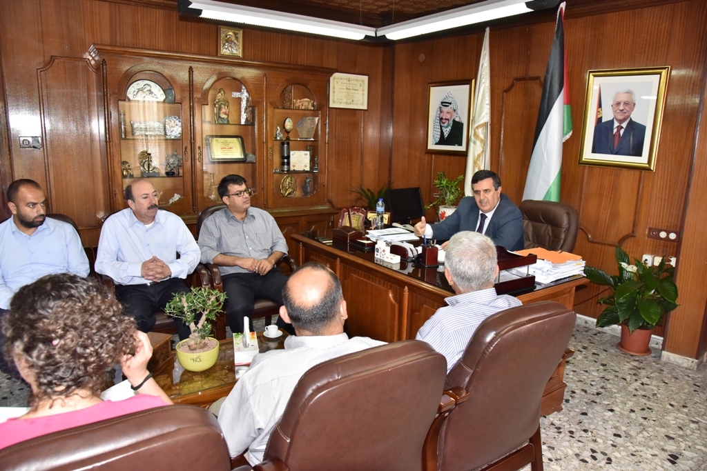 لقاء تقييمي لمركز خدمة الجمهور في بلدية بيت لحم 