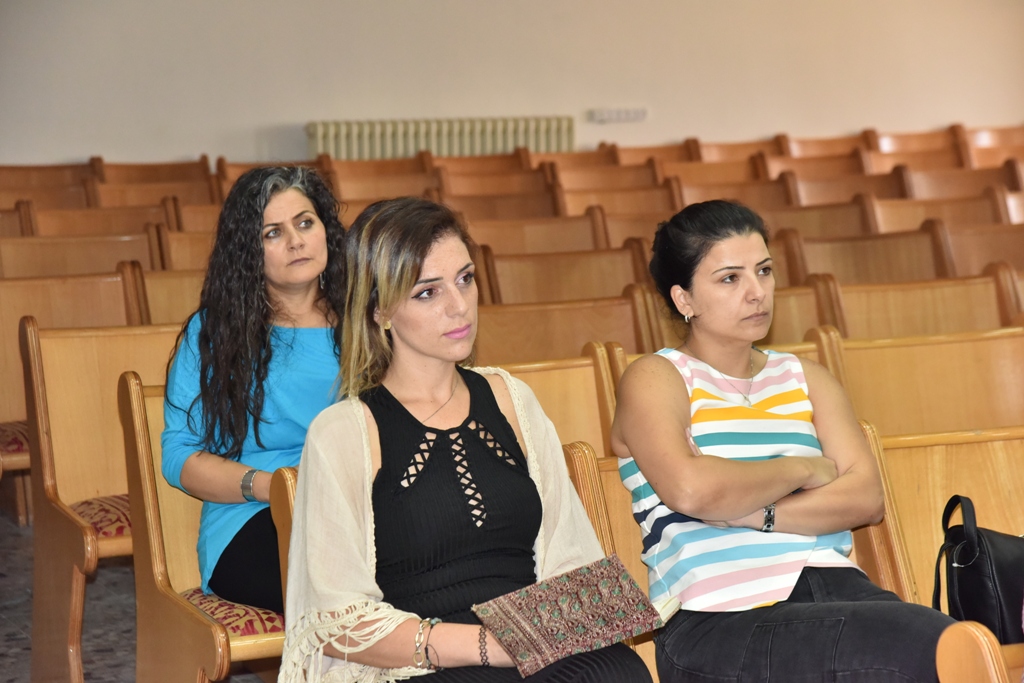 لقاء في بلدية بيت لحم ضم مؤسسات المدينة بهدف عرض البرنامج الأولي لإحتفالات أعياد الميلاد المجيدة وبحث سبل التعاون المشترك