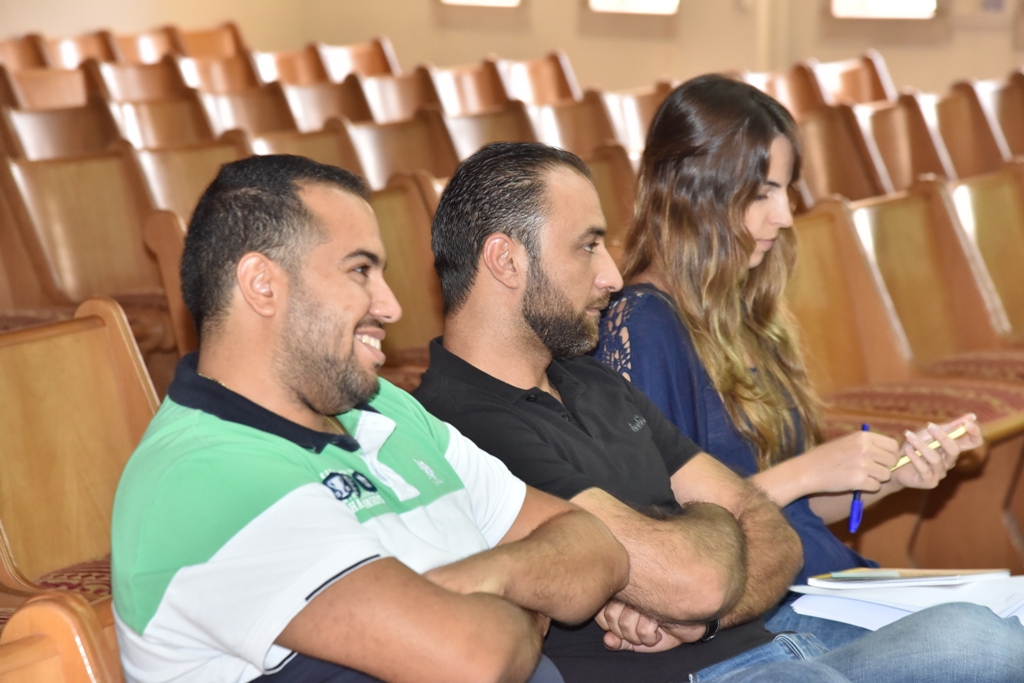 لقاء في بلدية بيت لحم ضم مؤسسات المدينة بهدف عرض البرنامج الأولي لإحتفالات أعياد الميلاد المجيدة وبحث سبل التعاون المشترك