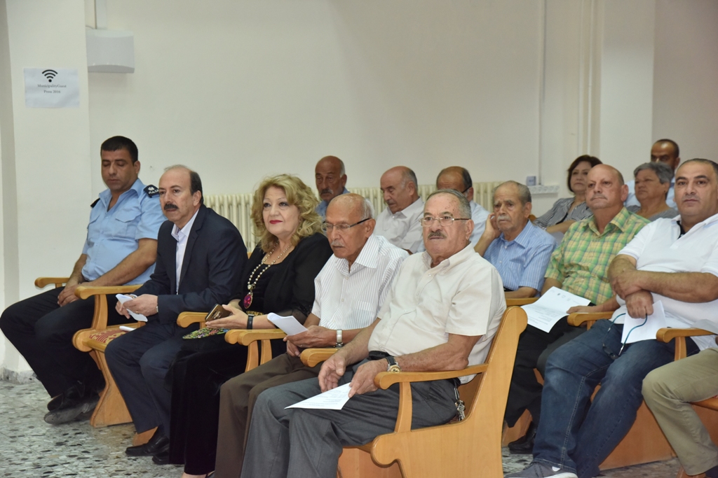 ورشة عمل في بلدية بيت لحم مع صناع القرار والجهات المسؤولة عن ادارة وتنفيذ المشاريع المقترحة لإعادة إحياء شارع النجمة