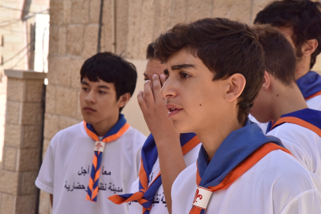 حملة تطوعية لتنظيف الأماكن السياحية والأثرية في بيت لحم تحت عنوان  (معا من أجل مدينة نظيفة وحضارية) 