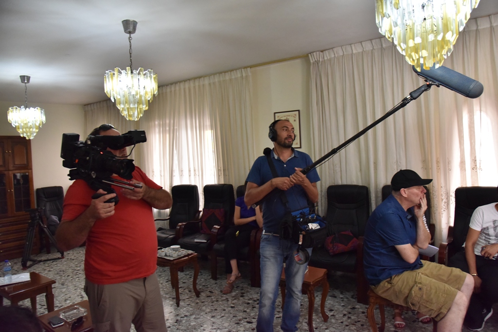 لقاء في بلدية بيت لحم للوقوف على ترتيبات الزينة الخاصة بشجرة عيد الميلاد المجيد وساحة المهد 