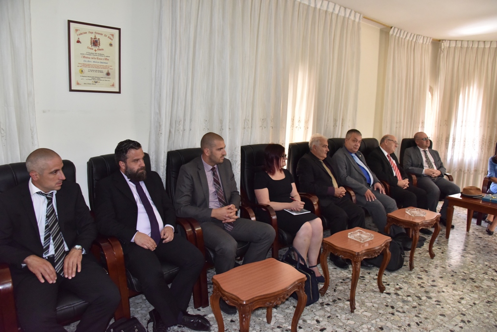 إجتماع في بلدية بيت لحم حول مغارة الميلاد الضخمة التي ستجلبها مالطا قريبا 