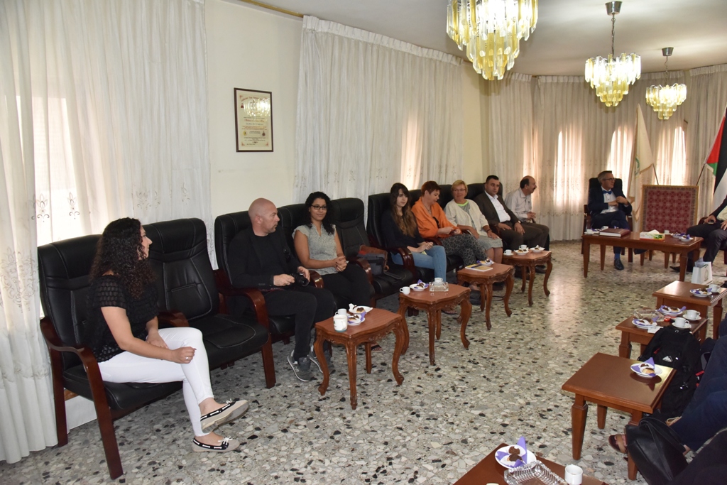 حنانيا يستقبل رئيس بلدية ينا ونائب رئيس بلدية كولون