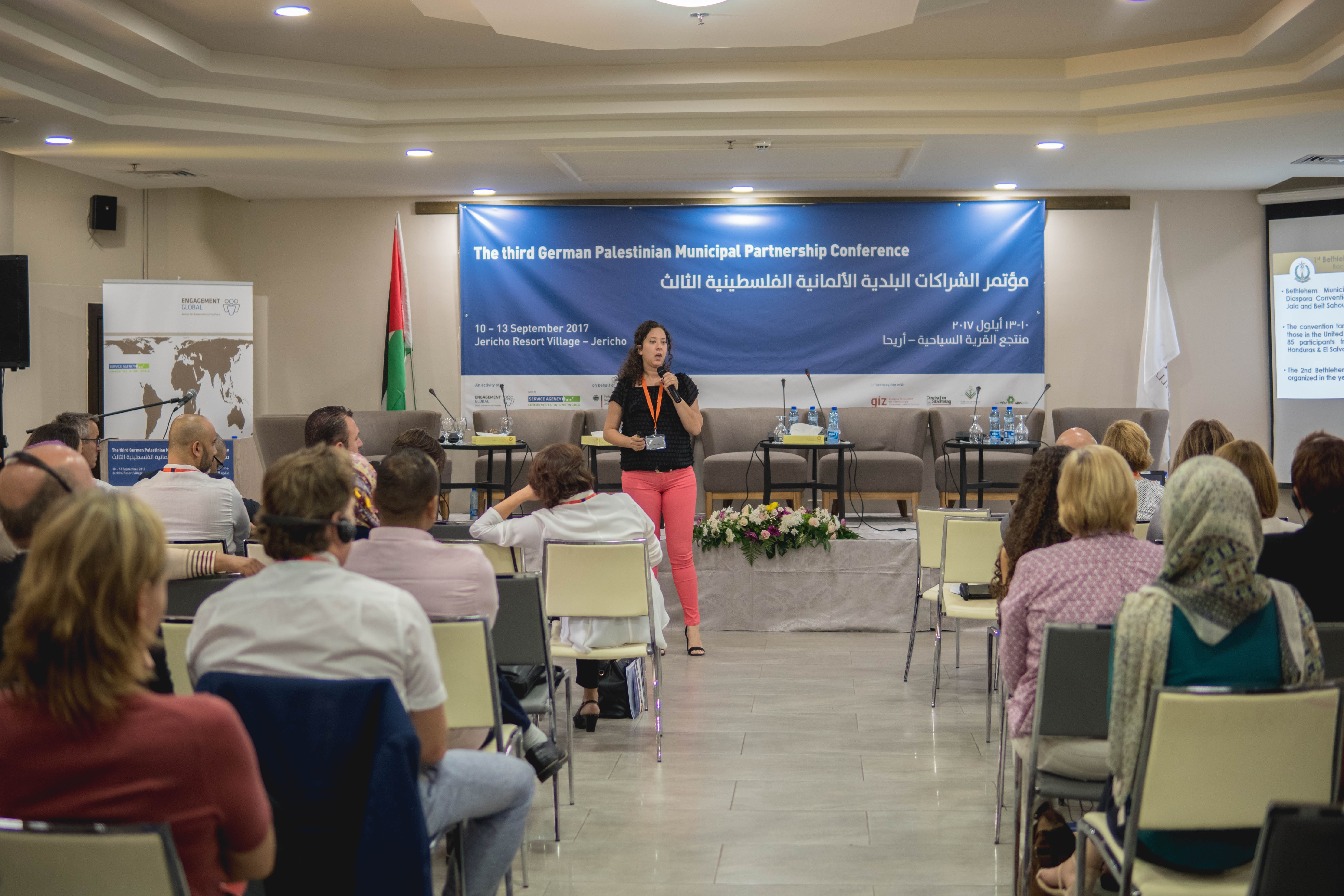 حنانيا وغطاس يشاركان في المؤتمر الثالث للشراكات البلدية الألمانية الفلسطينية