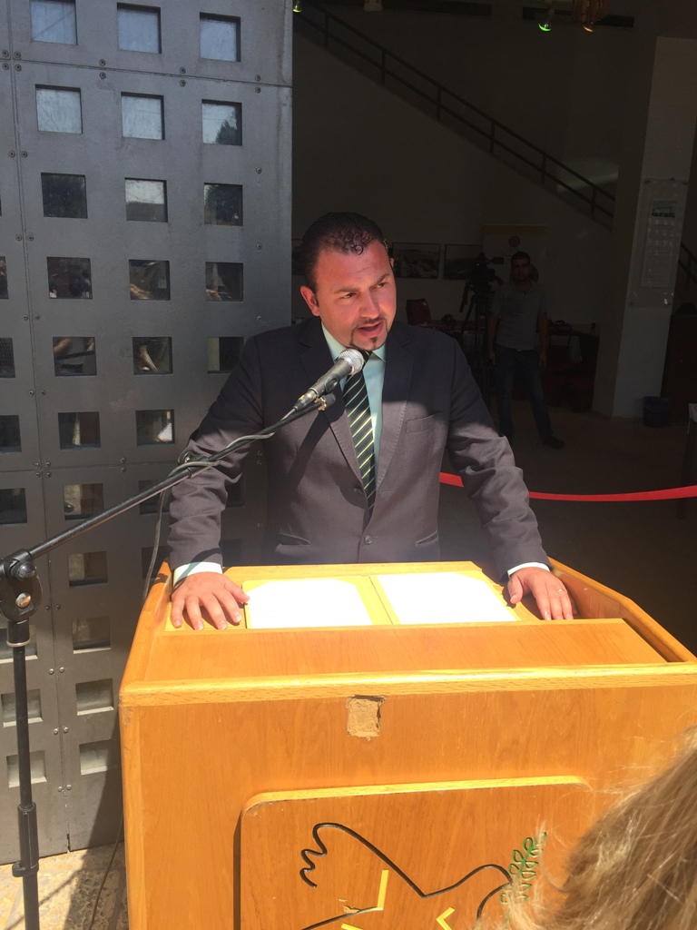 بالتعاون مع بلدية بيت لحم معرض للمنتجات التراثية الفلسطينية في مركز السلام