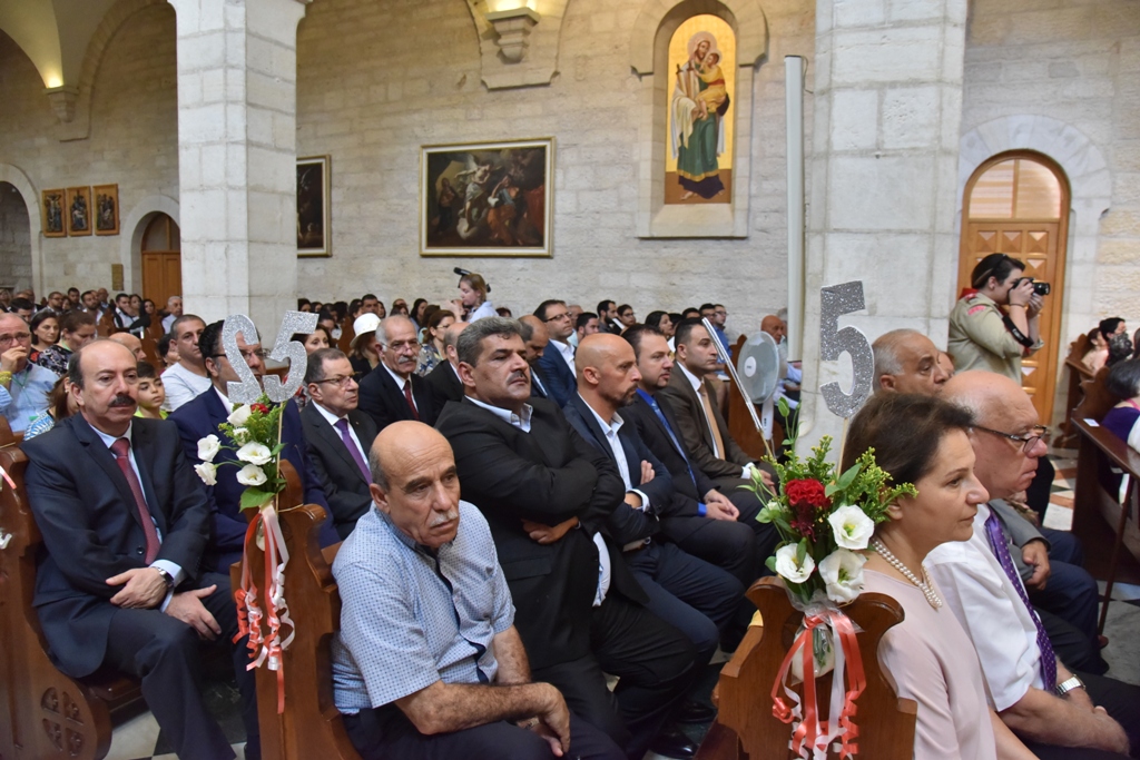 سلمان يمنح الاب فلتس مواطنة الشرف لمدينة بيت لحم في احتفال اليوبيل الفضي لرسامته الكهنوتية 