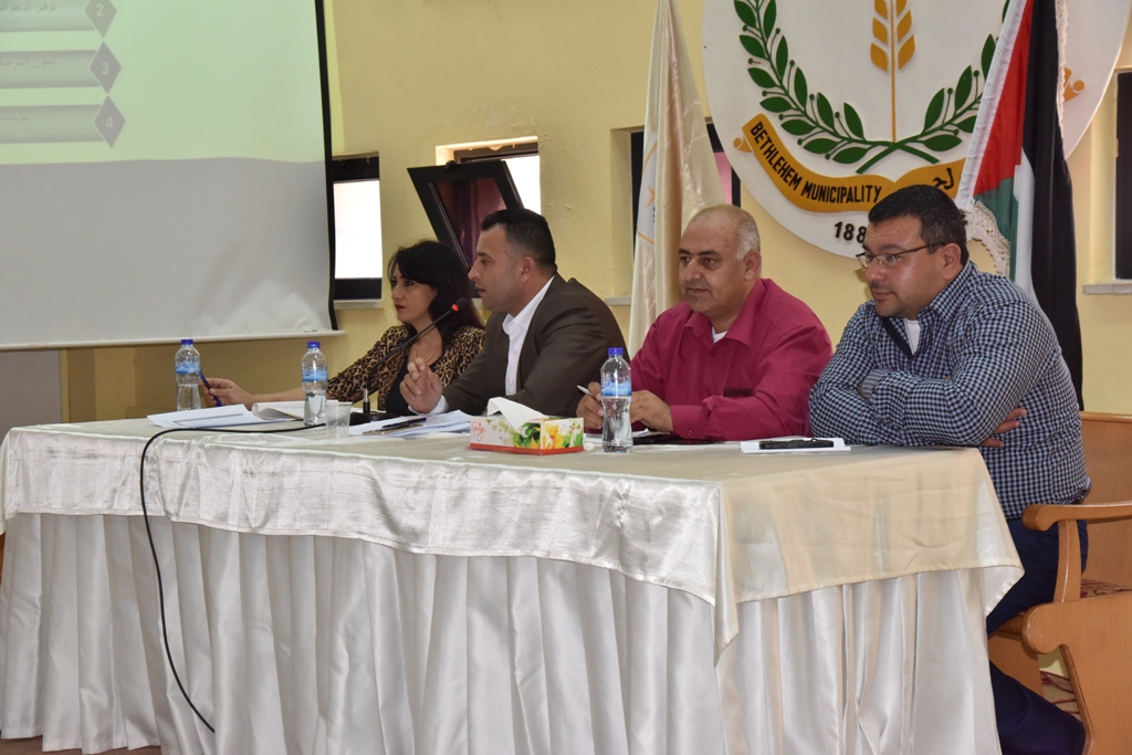  اجتماع أعضاء لجنة التخطيط الإستراتيجي مع دائرتي الصحة والهندسة 