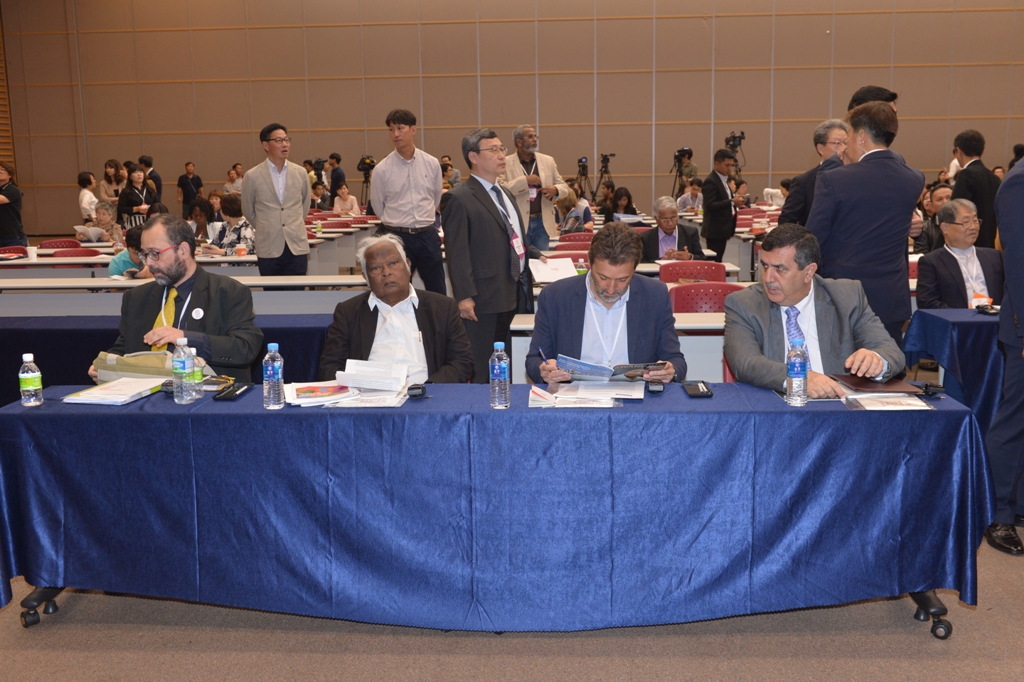 سلمان يشارك في المنتدى العالمي لمدن حقوق الإنسان في كوريا الجنوبية وينقل تحديات بيت لحم