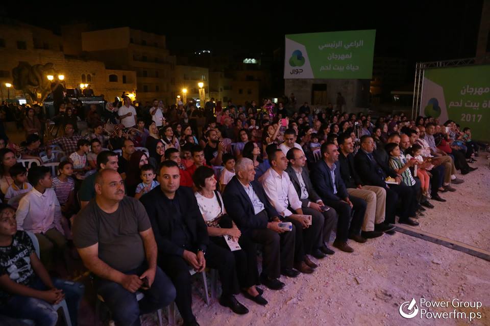 إنطلاق مهرجان حياة بيت لحم الخامس في شارع النجمة  وحنانيا يؤكد على أهمية هذا الشارع التاريخي ويشير إلى إقتراب موعد تأهيله