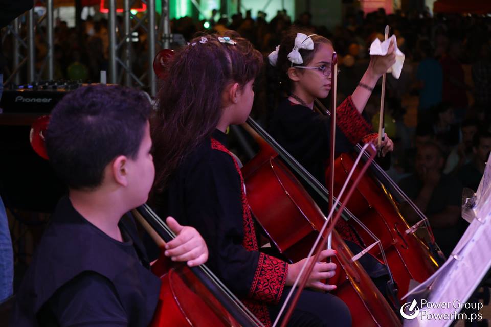 إنطلاق مهرجان حياة بيت لحم الخامس في شارع النجمة  وحنانيا يؤكد على أهمية هذا الشارع التاريخي ويشير إلى إقتراب موعد تأهيله