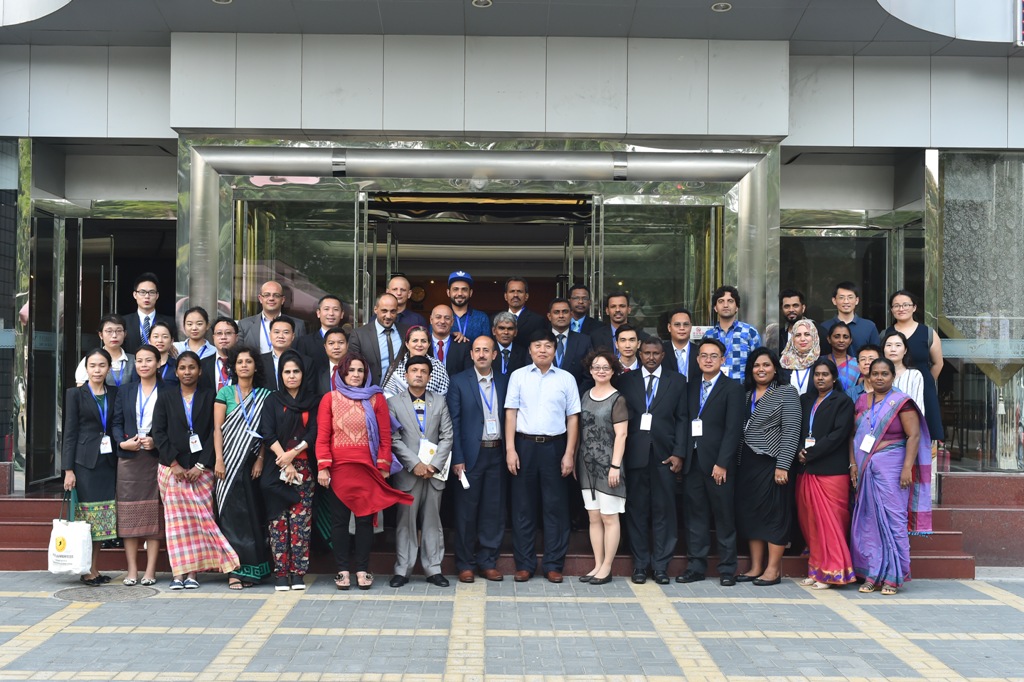 عضو مجلس بلدية بيت لحم شيرين موج تشارك في مؤتمر في الصين حول التعاون والحوكمة 