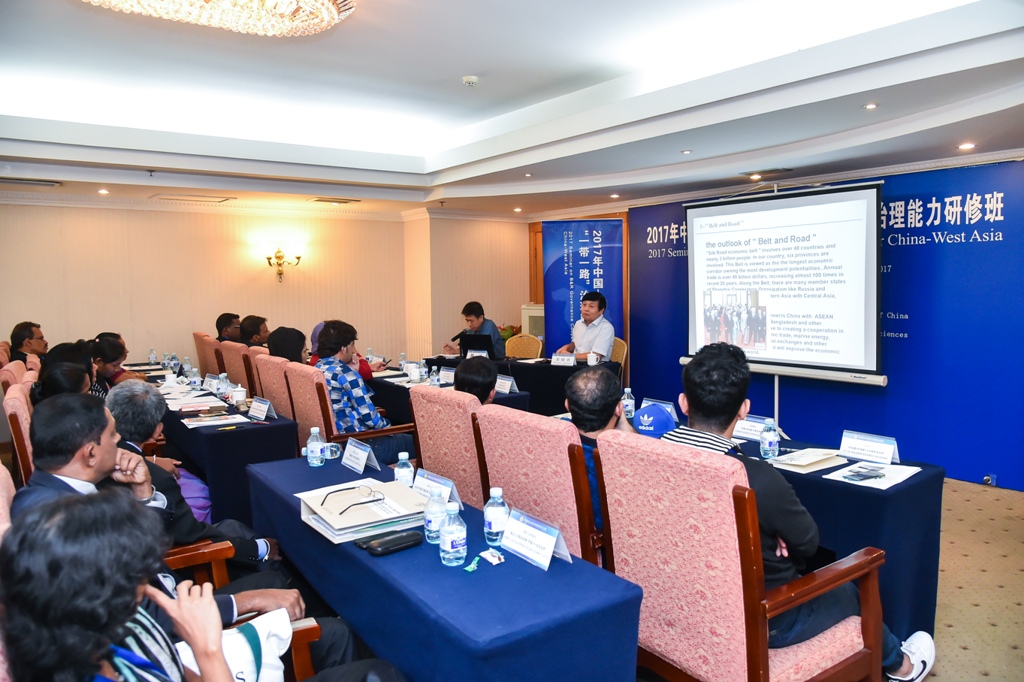 عضو مجلس بلدية بيت لحم شيرين موج تشارك في مؤتمر في الصين حول التعاون والحوكمة 