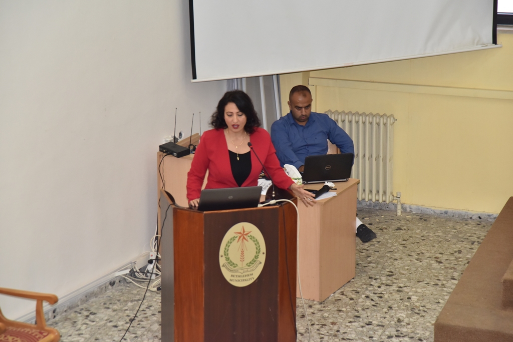  اللقاء المجتمعي الأول في بلدية بيت لحم للإعلان عن بدء عملية إعداد الخطة التنموية الإستراتيجية للمدينة للأعوام  2018- 2021