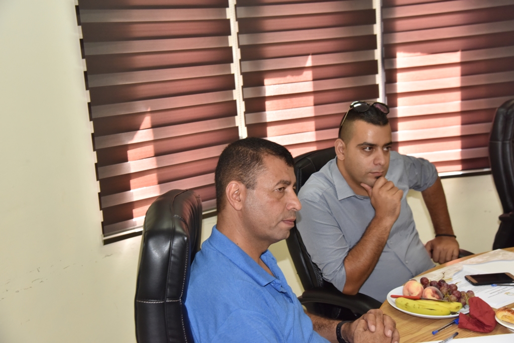   بهدف تسليط الضوء على العديد من القضايا والمشاريع المحورية وسبل الدعم لقاء بين رئيس بلدية بيت لحم والقنصل الفرنسي العام في دار البلدية