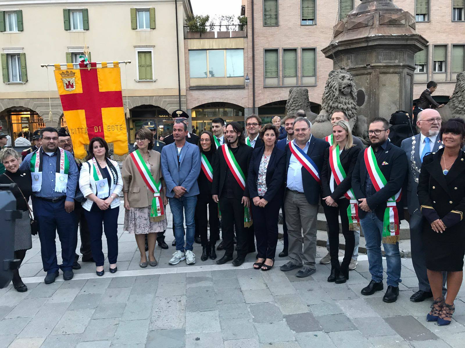 بلدية بيت لحم تشارك في احتفالية البلديات المتوأمة مع بلدية استه الإيطالية