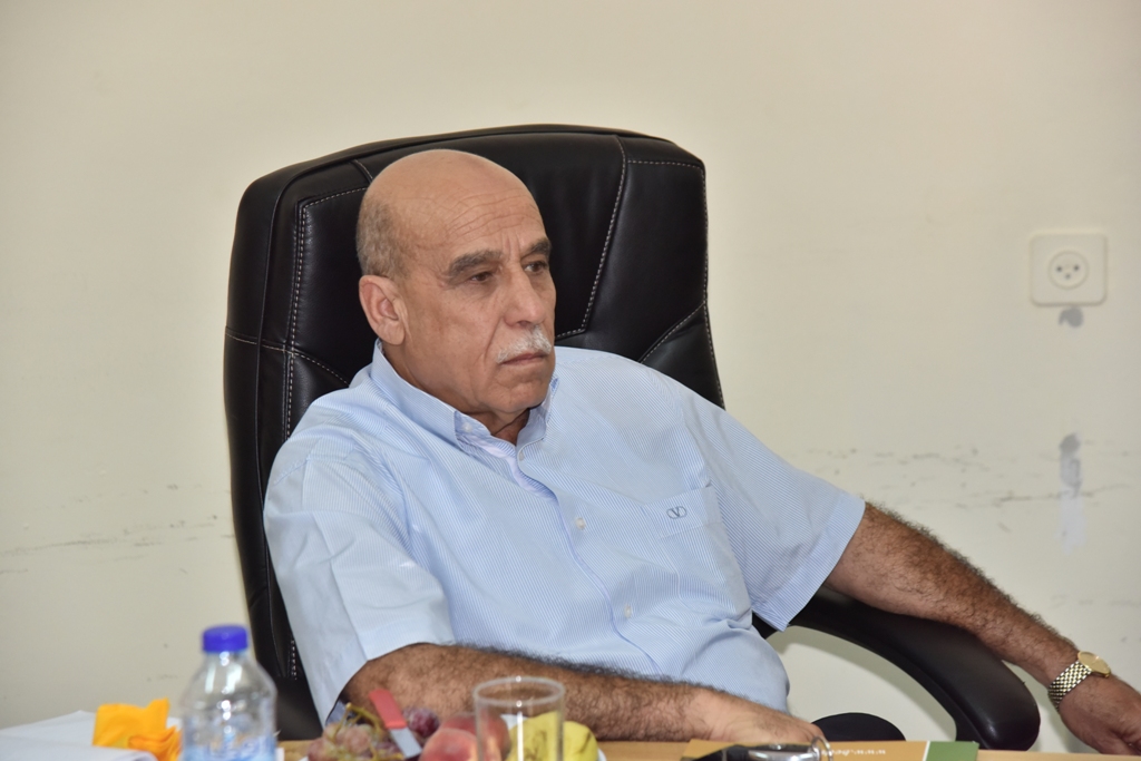   بهدف تسليط الضوء على العديد من القضايا والمشاريع المحورية وسبل الدعم لقاء بين رئيس بلدية بيت لحم والقنصل الفرنسي العام في دار البلدية