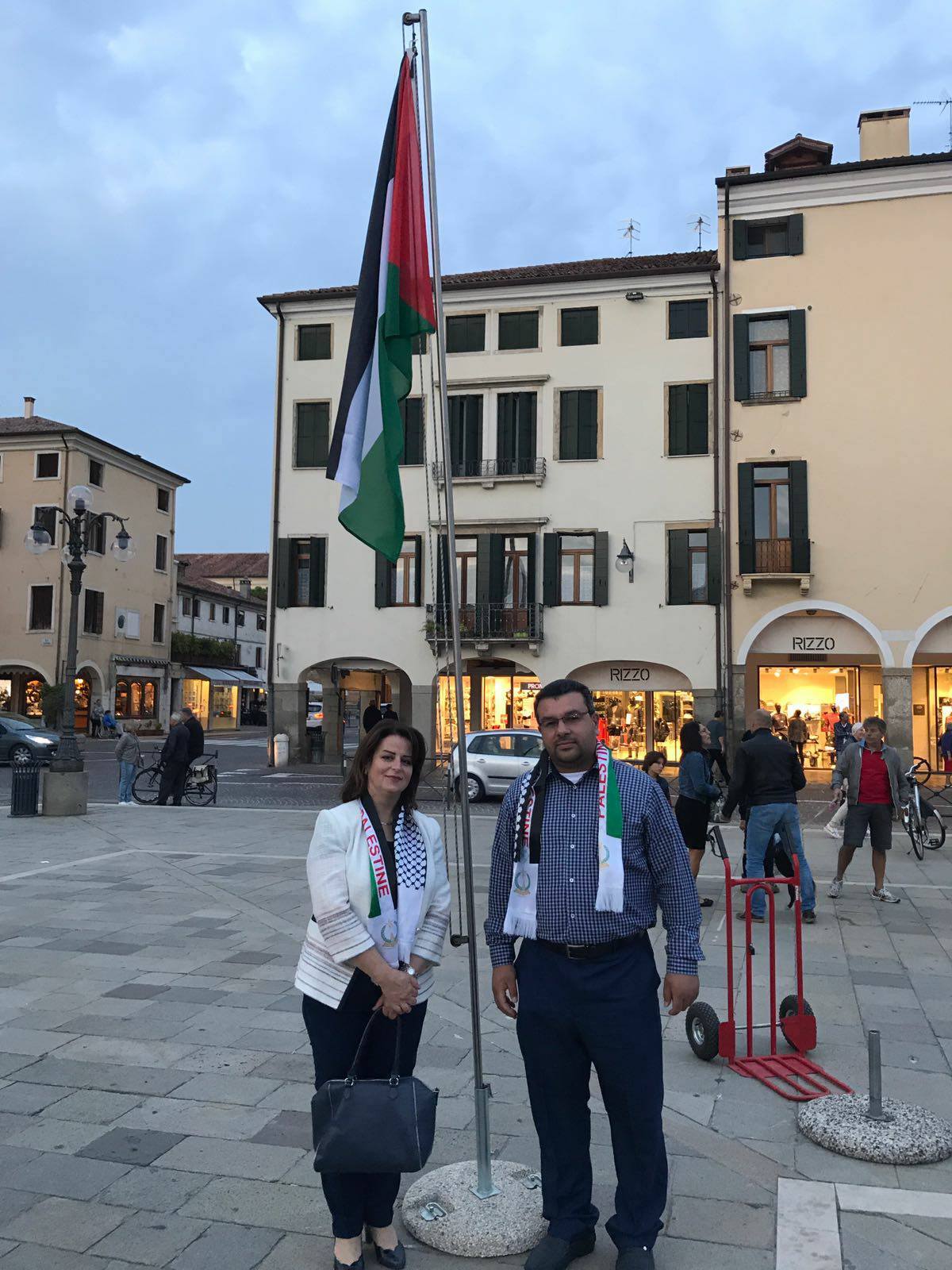 بلدية بيت لحم تشارك في احتفالية البلديات المتوأمة مع بلدية استه الإيطالية