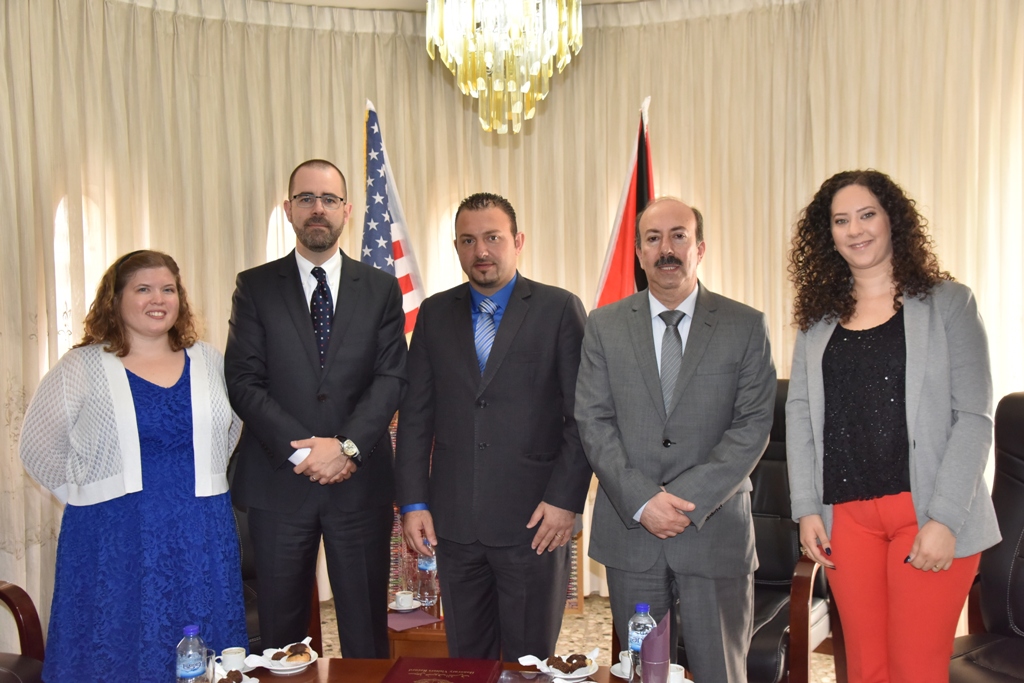 نائب رئيس بلدية بيت لحم يلتقي بالمستشار الخاص في وزارة الخارجية  الأمريكية المكلف بملف الأقليات الدينية في الشرق الأوسط وجنوب ووسط اسيا  