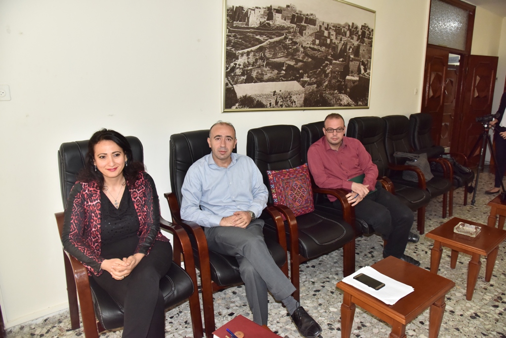 سلمان يستقبل مدير قطاع الديموقراطية والحوكمة في تيترا تيك ويعرض عليه التحديات التي تواجه البلدية 