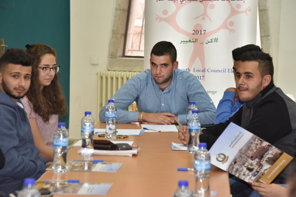 جوان حزبون رئيساً للمجلس المحلي الشبابي في مدينة بيت لحم وداود نصار نائبا له
