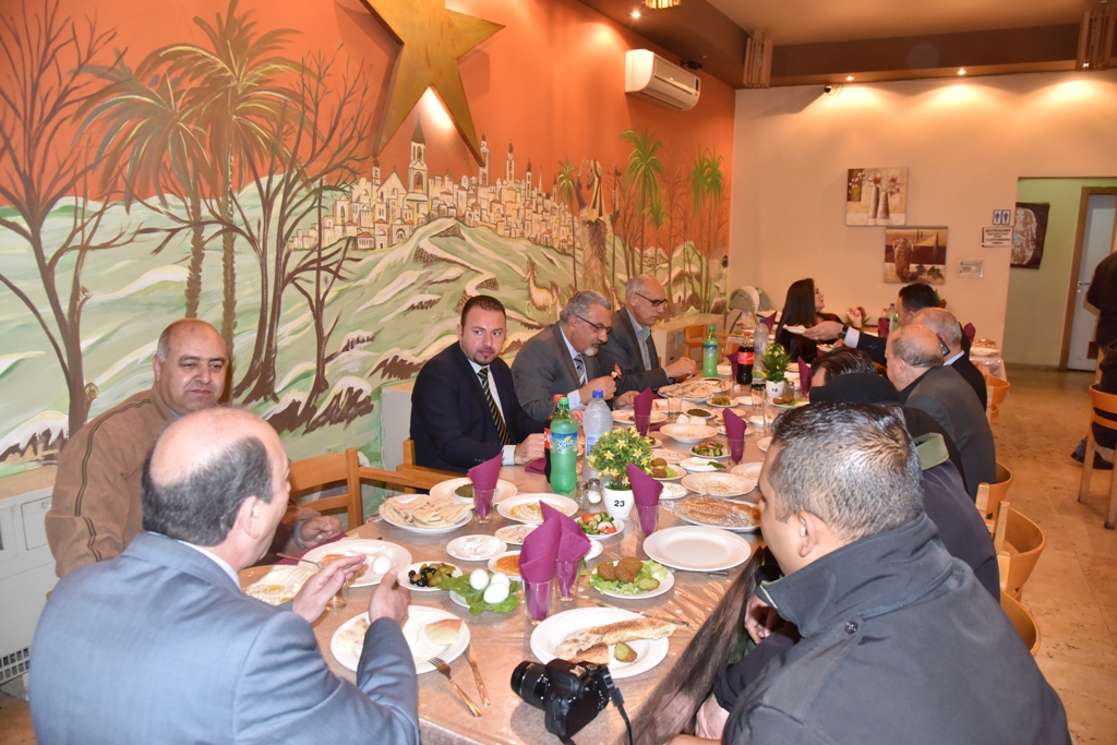 مهرجان قطف الزيتون السابع عشر ينطلق من ساحة المهد