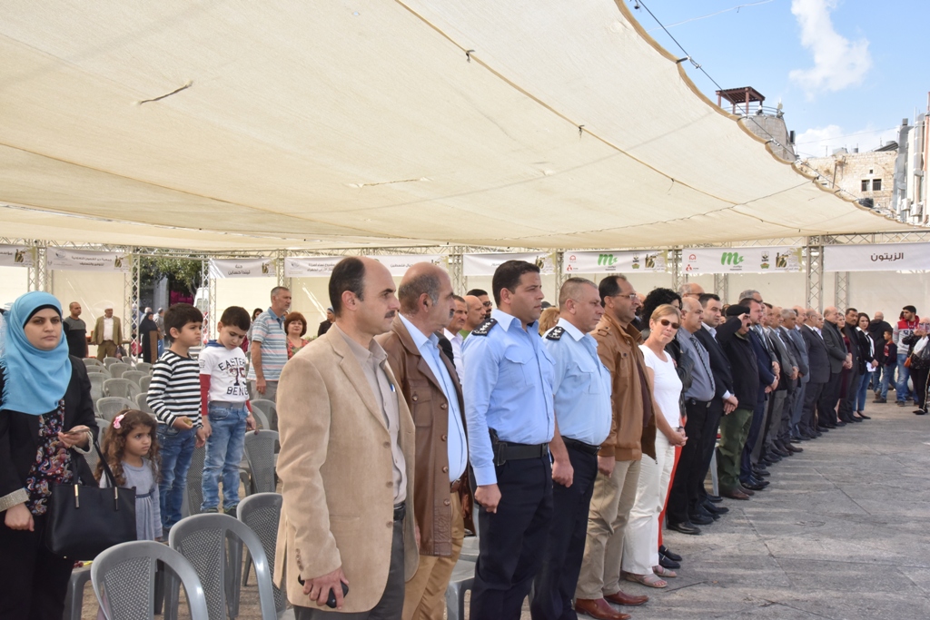 مهرجان قطف الزيتون السابع عشر ينطلق من ساحة المهد