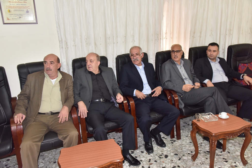 مهرجان قطف الزيتون السابع عشر ينطلق من ساحة المهد