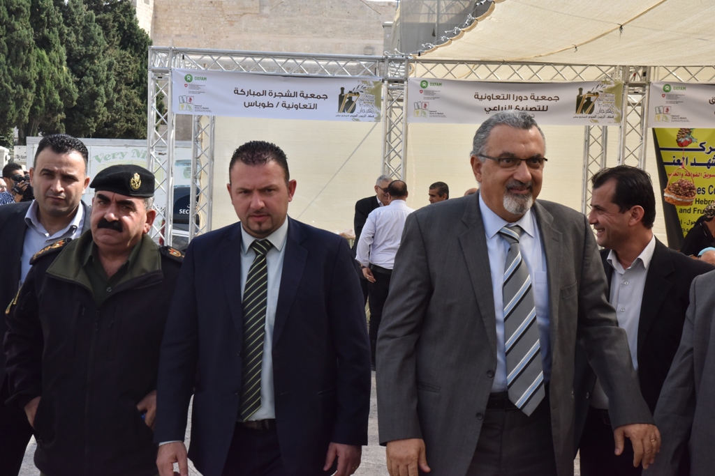 مهرجان قطف الزيتون السابع عشر ينطلق من ساحة المهد