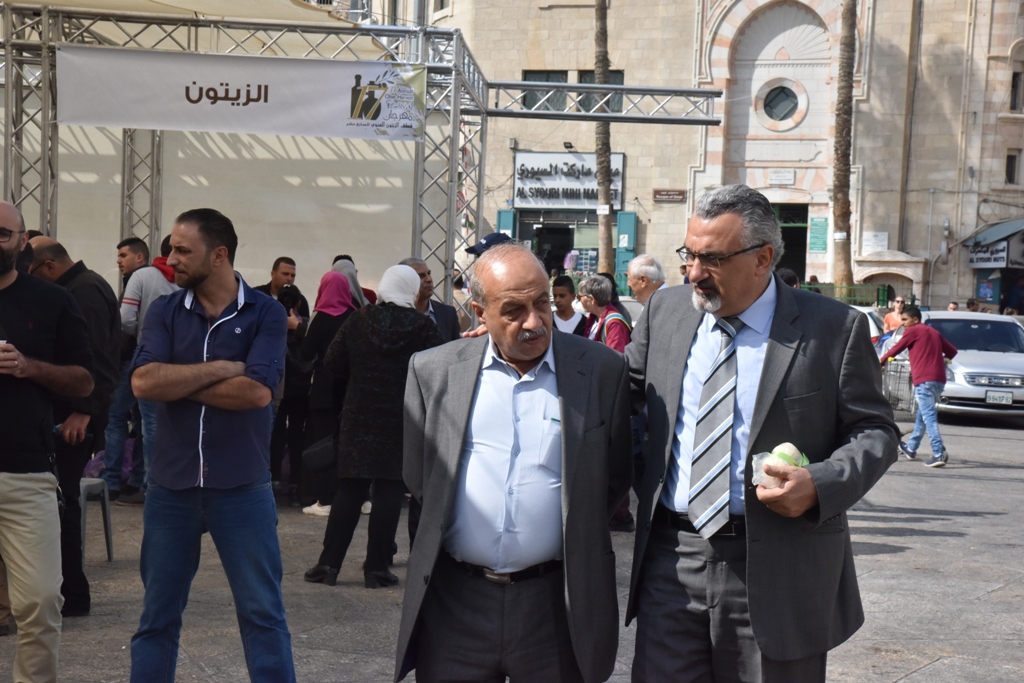 مهرجان قطف الزيتون السابع عشر ينطلق من ساحة المهد