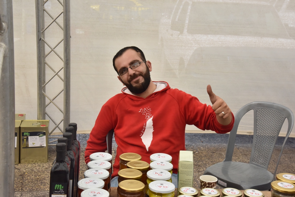 مهرجان قطف الزيتون السابع عشر ينطلق من ساحة المهد