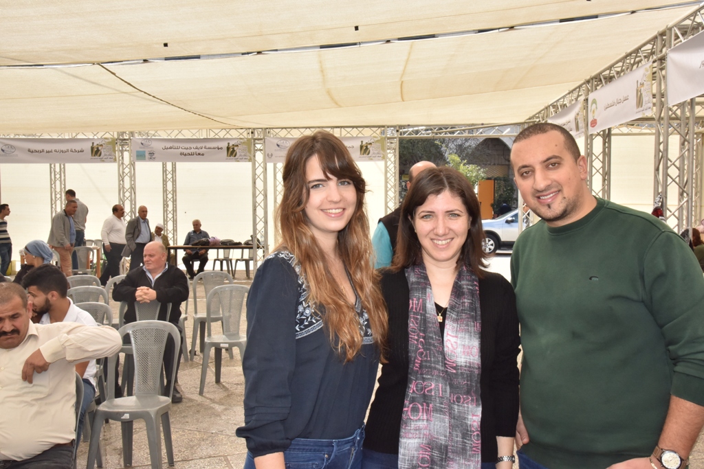 مهرجان قطف الزيتون السابع عشر ينطلق من ساحة المهد