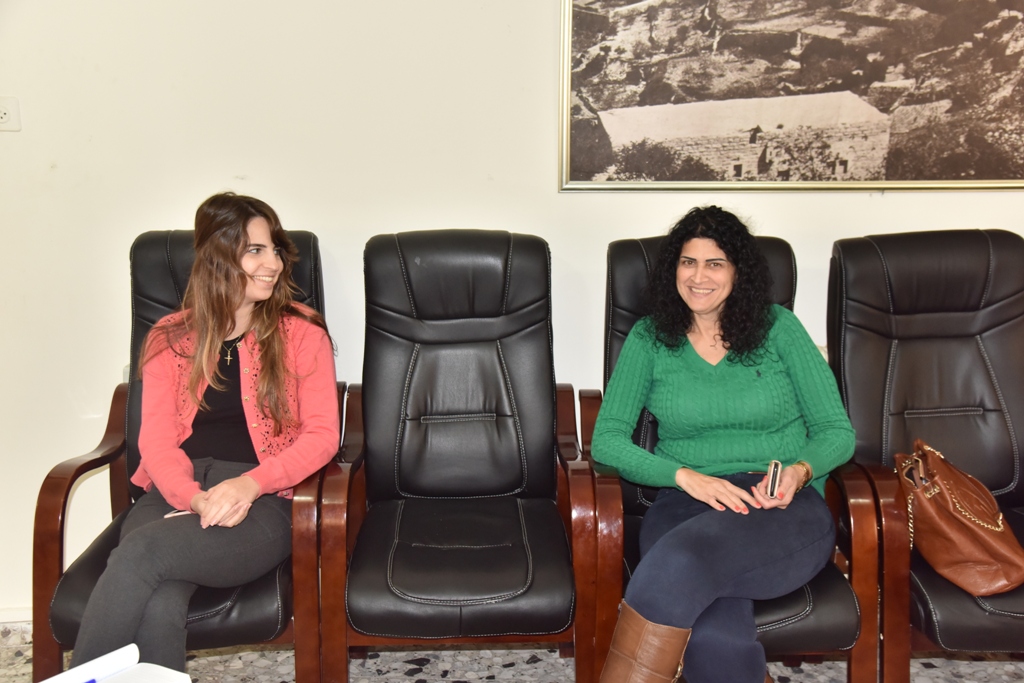 حنانيا يستقبل السفير السويسري برولهارت في دار البلدية ويبحثان سبل التعاون المشترك