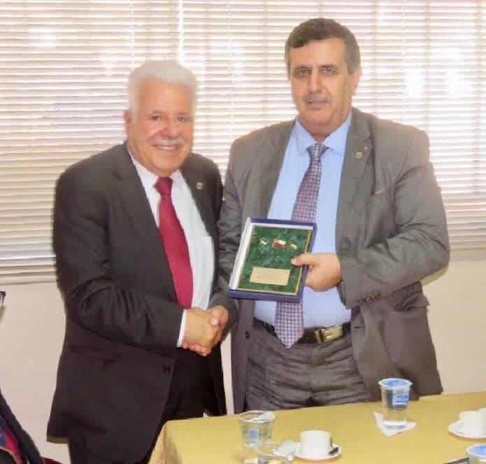 في جولته بجمهورية تشيلي سلمان يشارك في مؤتمر تقاليد ويوقع على اتفاقية توأمة مع لاس كونديس